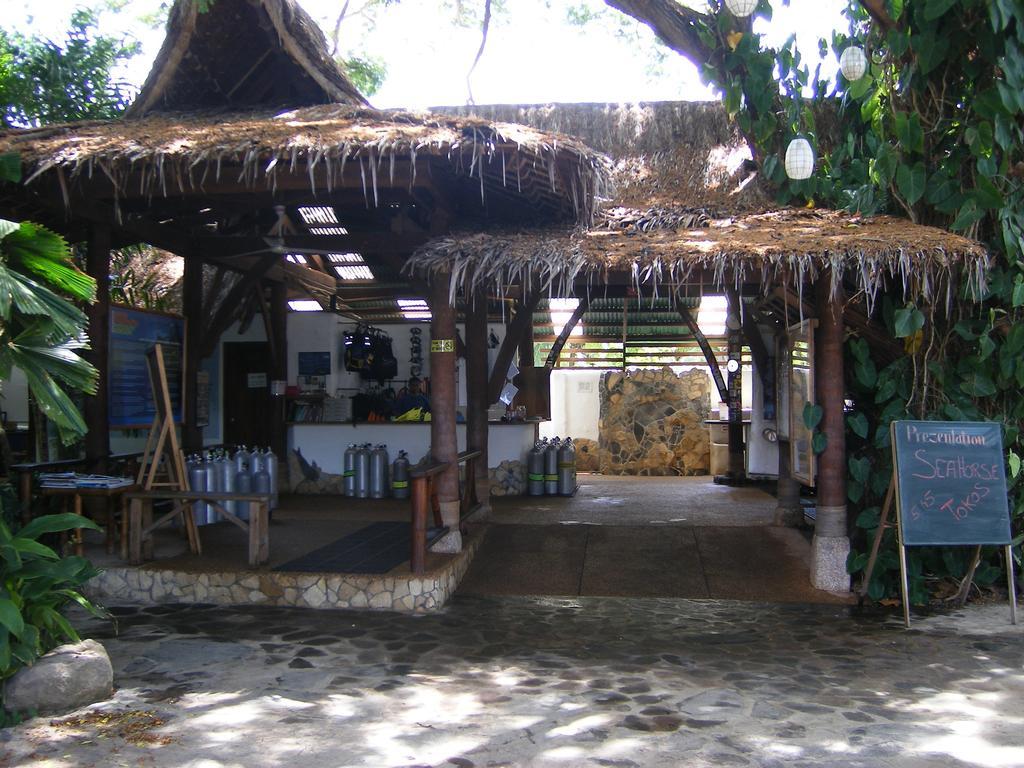 Atlantis Dive Resort Dumaguete Dumaguete City Exterior photo