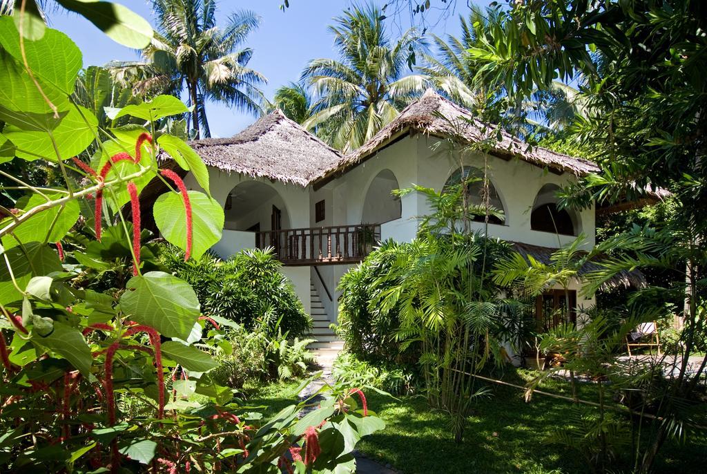 Atlantis Dive Resort Dumaguete Dumaguete City Exterior photo