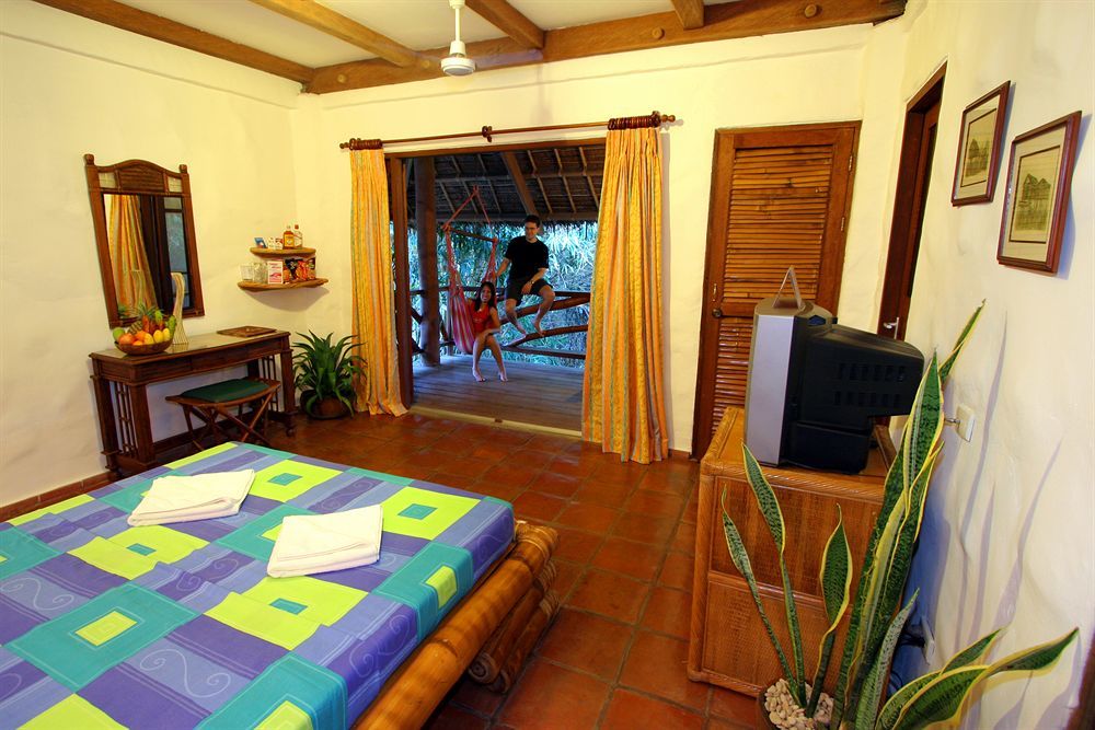 Atlantis Dive Resort Dumaguete Dumaguete City Exterior photo